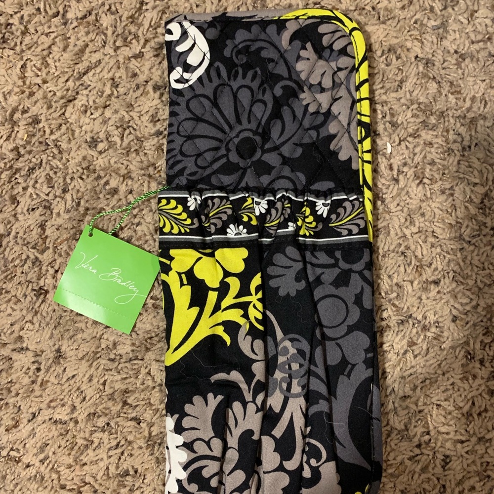 NWT Vera Bradley Straighten Up& Curl